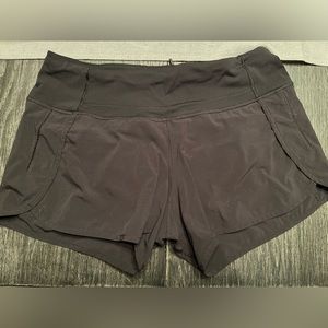Lululemon black shorts size 6